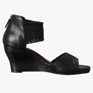 Eileen Fisher Corona Mid-Wedge Black LeatherSandals Size 6.5 NWOT